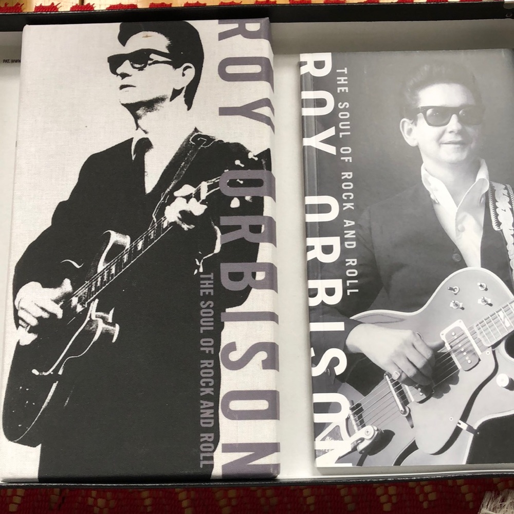 ROY ORBISON CD SET (6) THE SOUL OF ROCK N ROLL WITH BOOKLET AND PHOTOS LIKE NEW